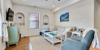 1829 W Leland Gallery 2
