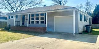 Beautifully Updated Ranch Home Gallery 1