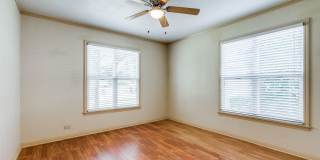 2-BEDROOM HOME IN WILSHIRE VILLAGE Gallery 19