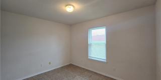 5705 Mandalay Gallery 29