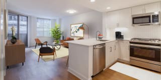 1800 Oak Apartments Gallery 91