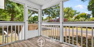 Modern Living in the Heart of West Ashley Gallery 34