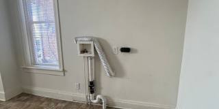 Spacious 3 bedroom uptown, Harrisburg Gallery 9