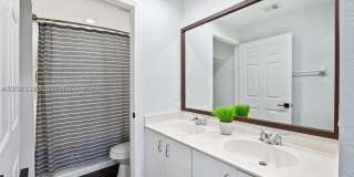 18755 SW 27th Ct Gallery 17