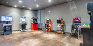Ramble & Rose Gallery 23