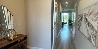 5689 Mentmore Dr Gallery 17