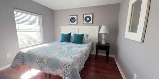 Fully Furnished Two Bedroom Long Term Beach Apartment for Rent Gallery 13