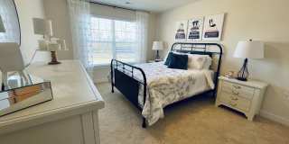Cardinal | 4 Bed 2.5 Bath | Garage | 1895 sf | $2959-$3255 | 8, 9, 10, 12, 14, and 15 month lease terms Gallery 215
