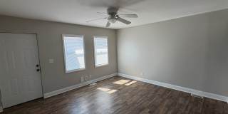 2 Bedroom available now!! $900/month! Updated unit!! Gallery 1