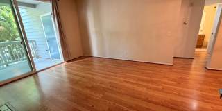 LARGE SECOND FLOOR CONDO UNIT IN FREMONT! LARGE SECOND FLOOR CONDO UNIT IN FREMONT! Gallery 1