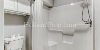 Beautiful 3-Level Hillsboro Townhouse in Quiet Cul-de-sac! Gallery 13