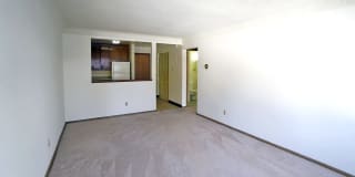Priscilla Standish Apartments Gallery 24