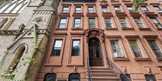 32 ST JAMES Place Gallery 8