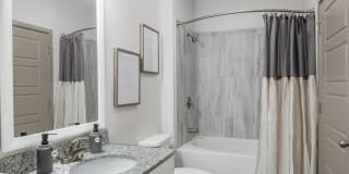 Axel Row Apartments Gallery 9