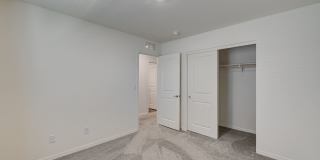 Upgraded 5 bedroom home in Cul-De-Sac!! Gallery 41