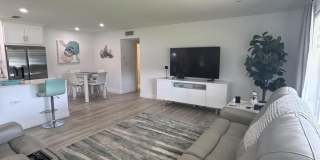 405 High Point Boulevard Gallery 6