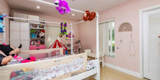 709 SW Elm Tree Ln Gallery 23