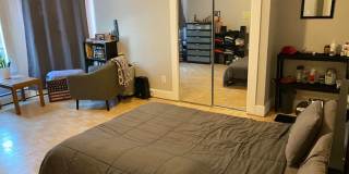 Charming 4 Bedroom-No Broker Fee Gallery 9
