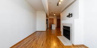 910 S Michigan Avenue Gallery 8