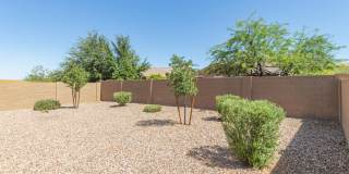2415 E San Miguel Drive Gallery 23