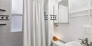 Charming Historic Rental in Downtown Missoula Gallery 11
