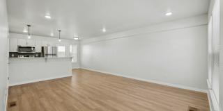Breckenridge Apartments Gallery 28