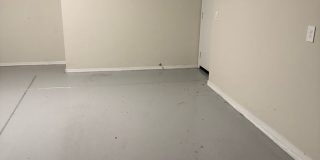 1831 W Broadway Gallery 31