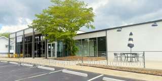 211 Hamilton Avenue Gallery 1