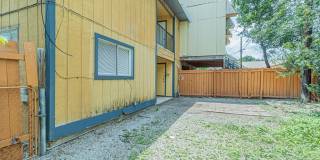 221 E Craig Pl Gallery 24
