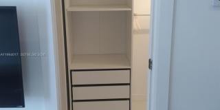 750 Jefferson Ave Gallery 13