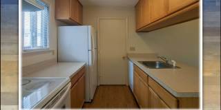 2 Bedroom Townhome - Available off of French Rd. Gallery 10