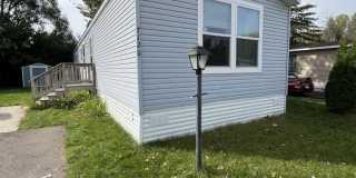 7126 123rd Street Gallery 1