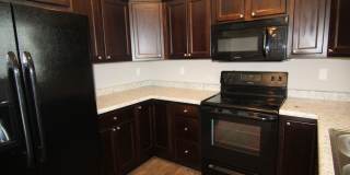 4 bed/3 bath Split-foyer. Great Location! Gallery 8