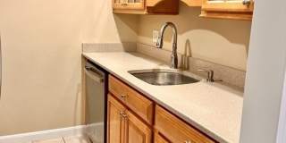 180 Main St Gallery 5