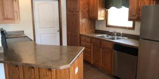 211 N Adams Avenue Gallery 5