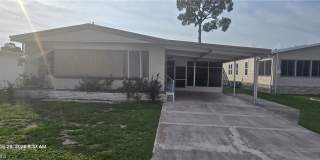 612 Pine Grove Court Gallery 1