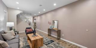 743-00 S 52ND Street Gallery 6