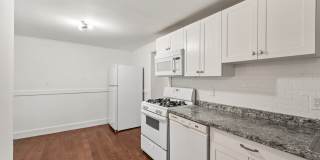 314 Suburban Avenue Gallery 15