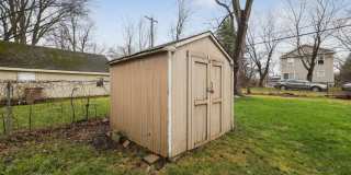 Charming 3BR House in Pontiac Gallery 19