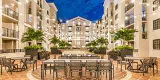 Gables Grand Plaza Apartments Gallery 4