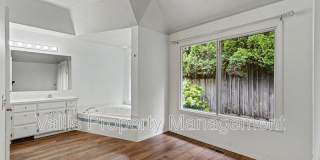 2217 Juliet Ct S Gallery 43