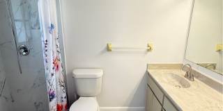 502 Grant Avenue Gallery 7