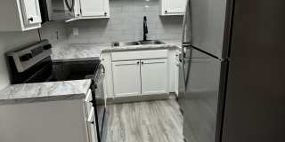 203 Hillsboro Street - A Gallery 1