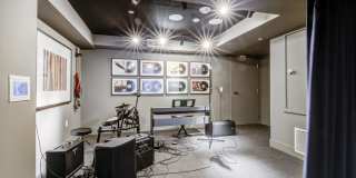 The Avalyn Gallery 35