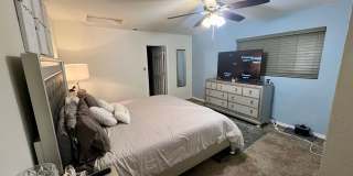 Charming 3BR House in Thornton Gallery 9