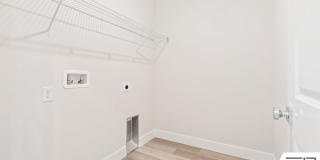 FULLY FENCED, UPGRADED 3/2/2 IN DESIRABLE PINE GROVE Gallery 29