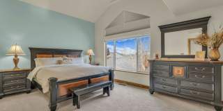 Cedar Ridge Townhome  **Mid-April thru November Rental** Gallery 13