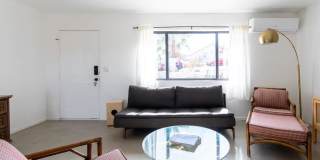 Beautiful 3-Bedroom, 2-Bath Home in Joshua Tree fully furnished Gallery 10
