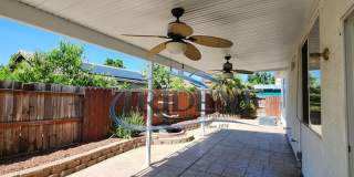 3-bedroom 2-bath home with den located in Edgewater Gallery 24