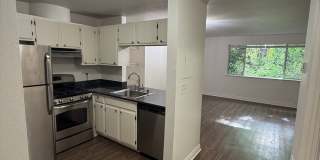Harbor Square Apartments Gallery 14